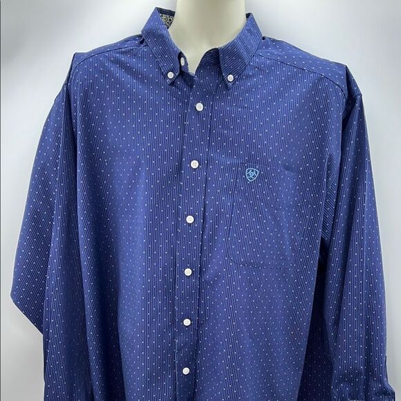 Ariat Blue Casual Button Down Shirt with Polka Dot Pattern - Picture 1 of 6
